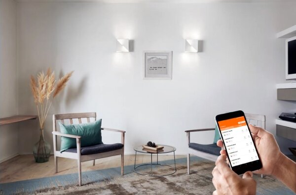 Ledvance - LED Prigušiva zidna svjetiljka SMART+ SWAN LED/23W/230V Wi-Fi