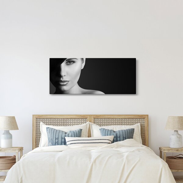 Slika - Črno-beli portret ženske s klobukom (120x50 cm)
