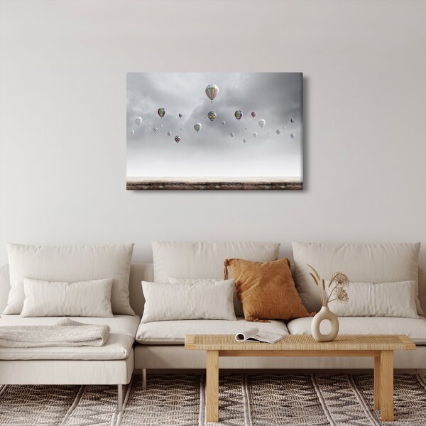 Slika - Baloni nad opečno steno (90x60 cm)