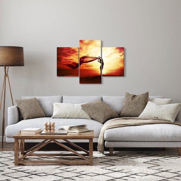 Slika - Silhueta ženske ob sončnem zahodu (90x60 cm)