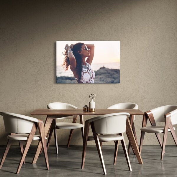 Slika ženske na plaži (90x60 cm)