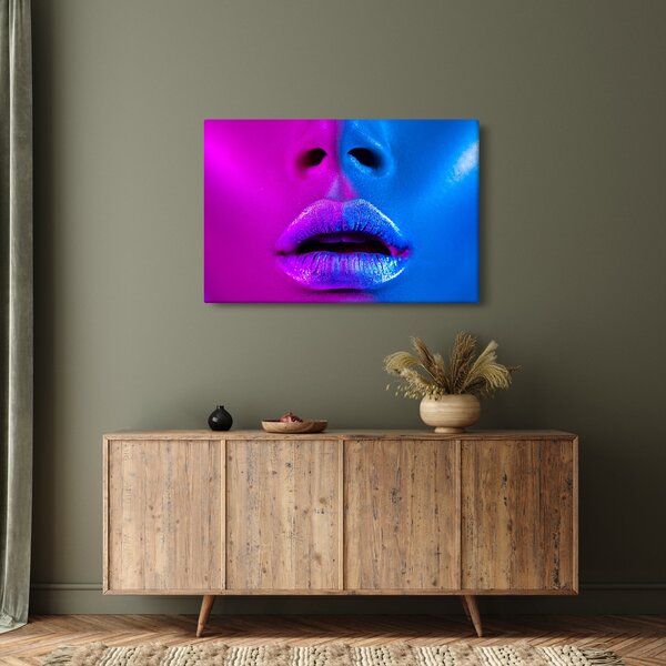 Slika obarvanih ustnic (90x60 cm)
