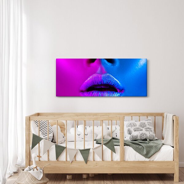 Slika obarvanih ustnic (120x50 cm)