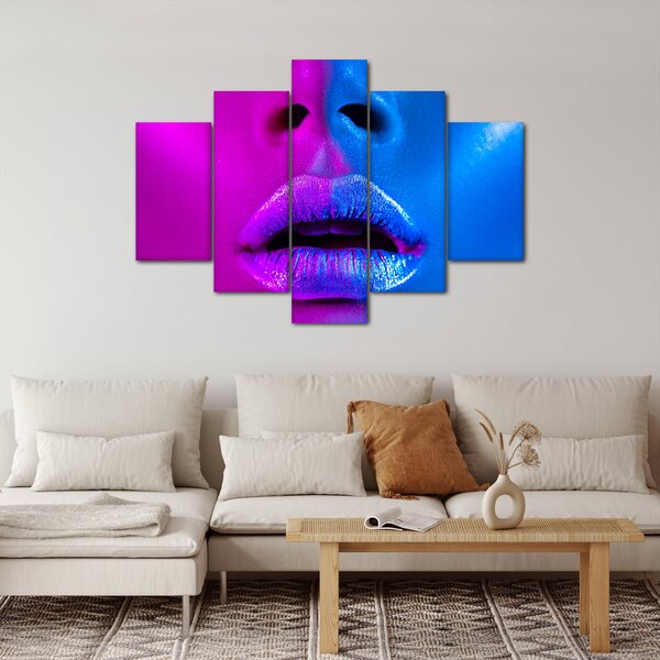 Slika obarvanih ustnic (150x105 cm)