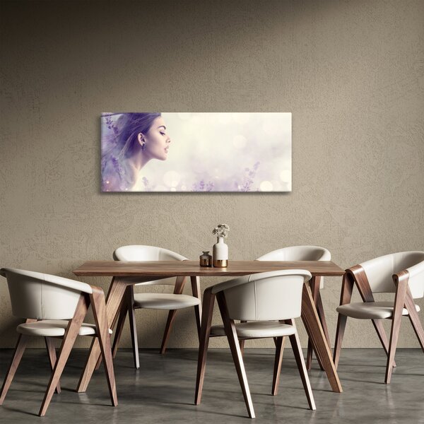 Slika ženske s sivko (120x50 cm)