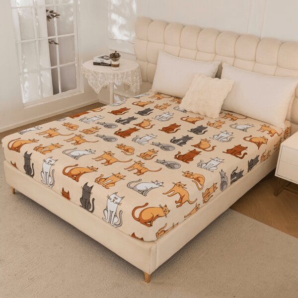 Plahta mikropliš COLORED CATS 90x200 cm krem boje