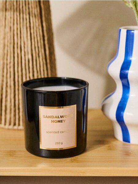 Sinsay - Mirisna svijeća Sandalwood Honey