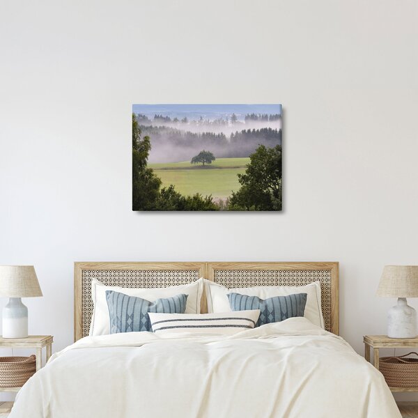 Slika livade sa stablom (70x50 cm)