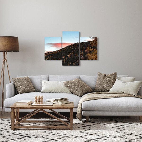 Slika crvenih oblaka iznad brda (90x60 cm)