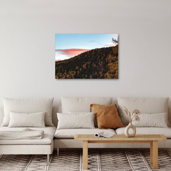 Slika crvenih oblaka iznad brda (70x50 cm)