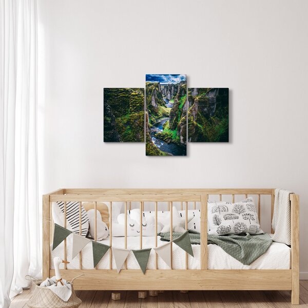 Slika - Rijeka u kamenoj dolini (90x60 cm)