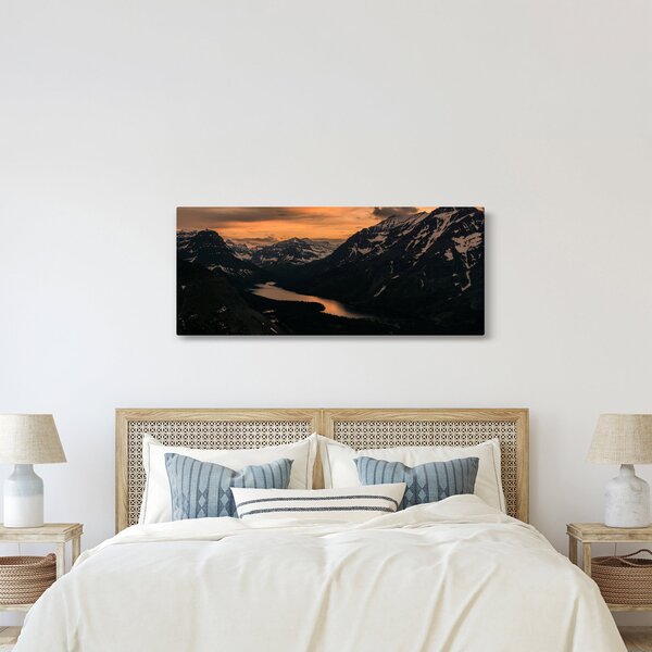 Slika jezera između planina (120x50 cm)