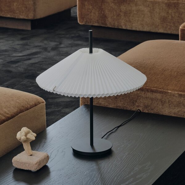 New Works Nebra LED stolna lampa, crna i bijela, 45 cm, tkanina, Crno, Dnevni boravak/blagovaonica, Metal
