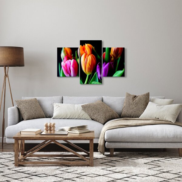Slika tulipana na crnoj pozadini (90x60 cm)