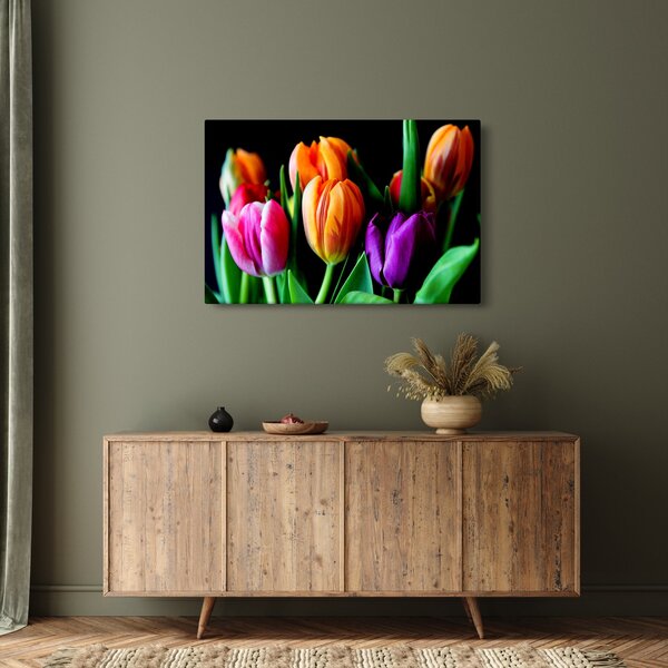 Slika tulipana na crnoj pozadini (90x60 cm)