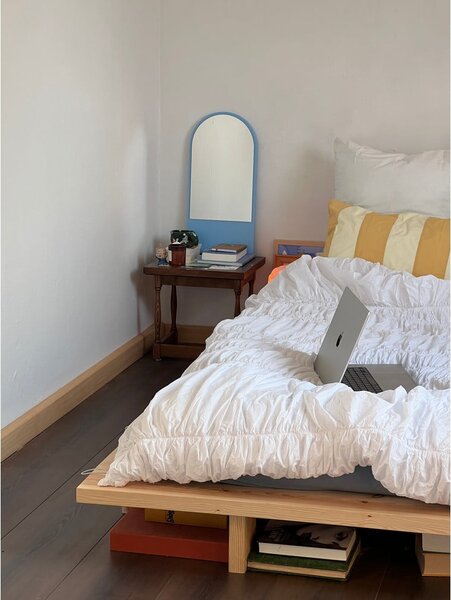 Bračni krevet od borovine s podnicom 160x200 cm Japan – Karup Design