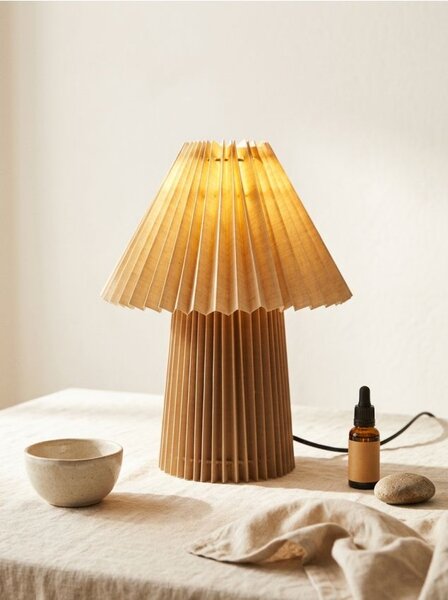Sinsay - Stolna lampa