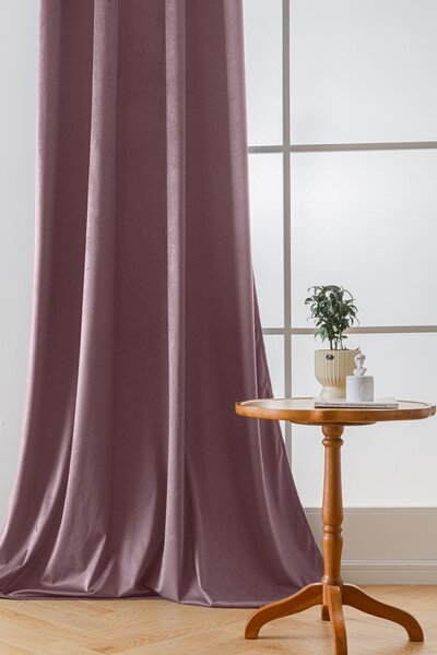 Svijetlo ljubičasta zamračujuća zavjesa VELVET 140x250 cm Sistem za vješanje: Traka za nabiranje