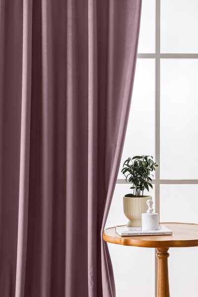 Svijetlo ljubičasta zamračujuća zavjesa VELVET 140x250 cm Sistem za vješanje: Traka za nabiranje