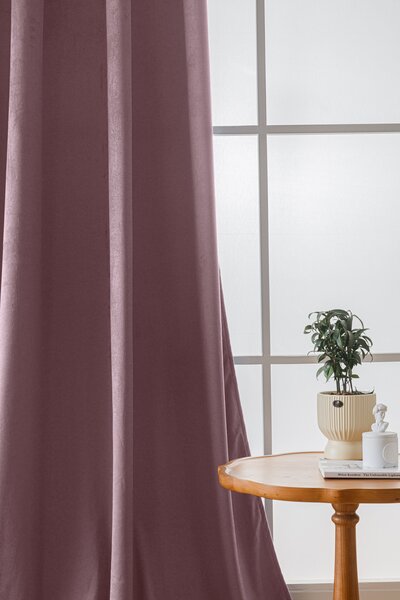 Svijetlo ljubičasta zamračujuća zavjesa VELVET 140x250 cm Sistem za vješanje: Traka za nabiranje