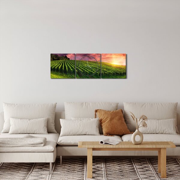 Slika vinograda s obojenim nebom (sa satom) (90x30 cm)