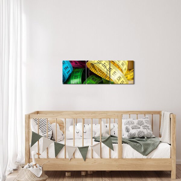 Slika obojenih metara (sa satom) (90x30 cm)