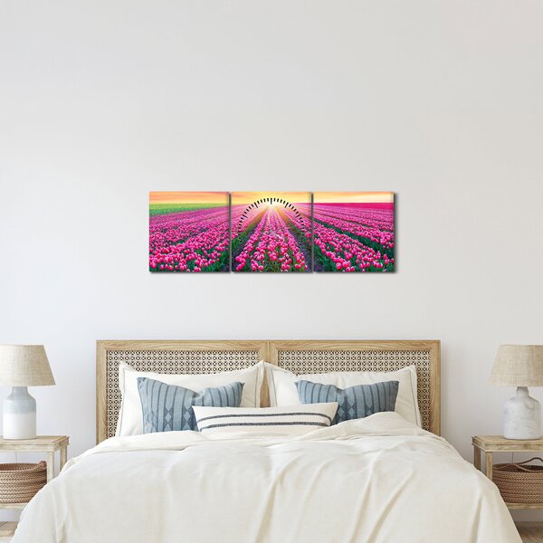 Slika polja tulipana sa suncem (sa satom) (90x30 cm)