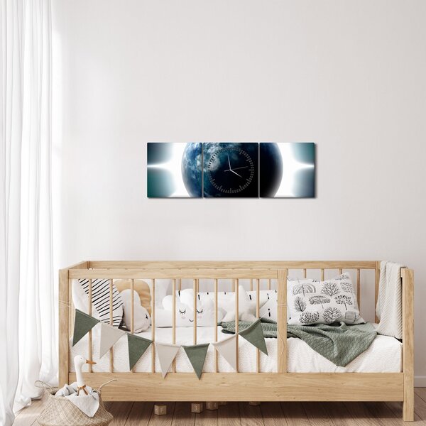 Slika osvijetlenog planeta (sa satom) (90x30 cm)