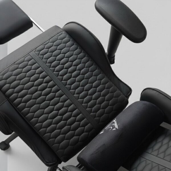 Gaming stolica – EvoChair, s masažerom, 80×29×59 cm, crna