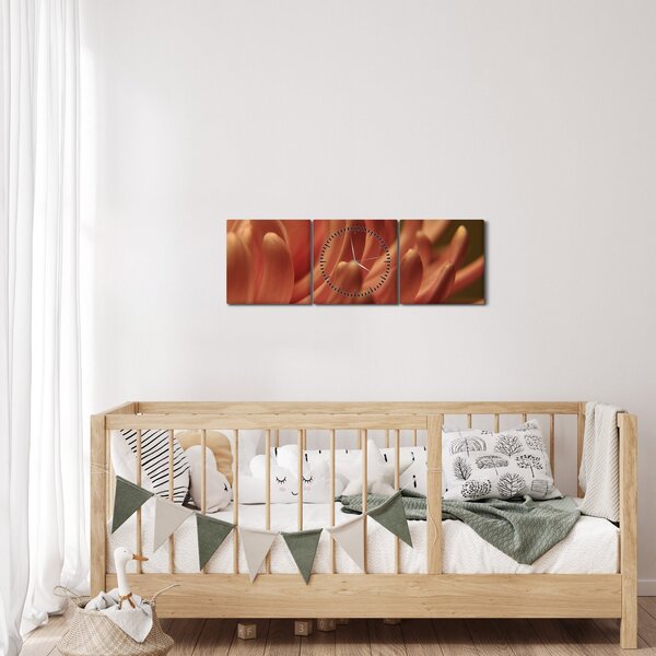Slika detalja cvijeta (sa satom) (90x30 cm)