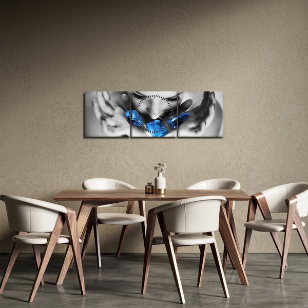 Slika portreta žene s kamenjem (sa satom) (90x30 cm)