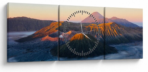 Slika planine Bromo u Indoneziji (sa satom) (90x30 cm)