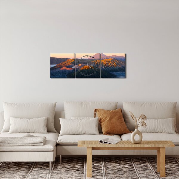 Slika planine Bromo u Indoneziji (sa satom) (90x30 cm)
