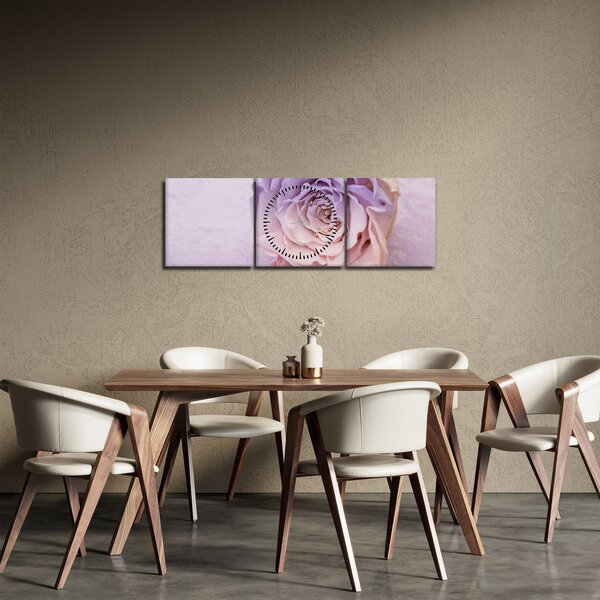 Slika detalja cvijeta ruže (sa satom) (90x30 cm)