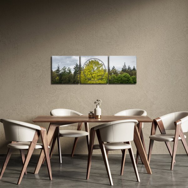 Slika zelenog stabla usred polja (sa satom) (90x30 cm)