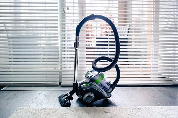 700W HEPA usisavač bez usisavanja zelene torbe