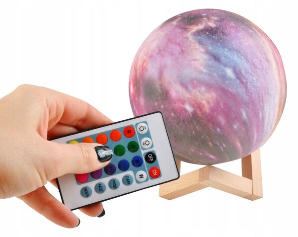 LED RGB 3D Mjesec s daljinskim upravljačem od 20 cm