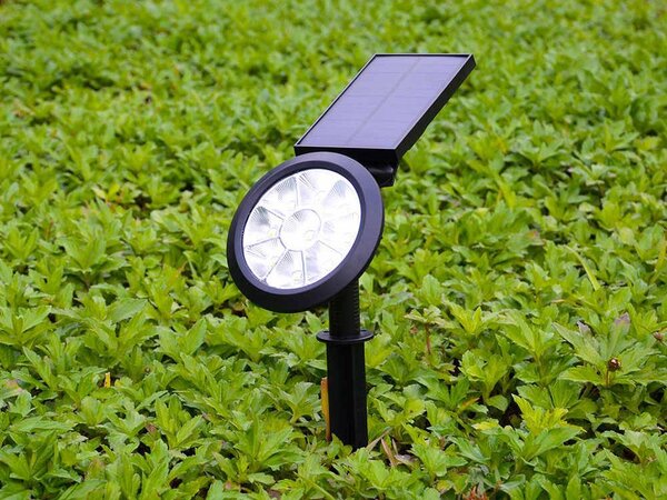 RGB svjetiljka solarnog reflektora