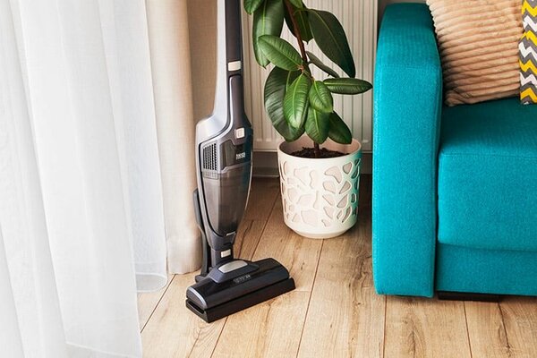 2V1 150W AK. bežični uspravni usisavač LED Sweeper 5000