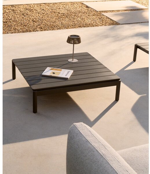 Metalni vrtni stolić za kavu 89x91 cm Sorells – Kave Home