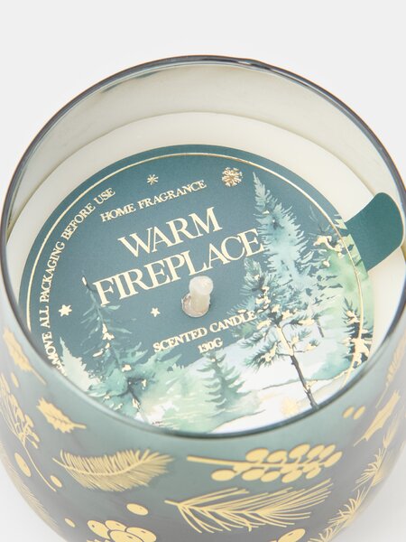 Sinsay - Božićna mirisna svijeća u staklu Warm Fireplace