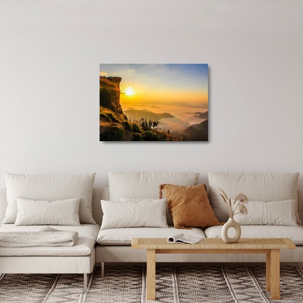 Staklena slika doline u jutarnjoj magli (70x50 cm)