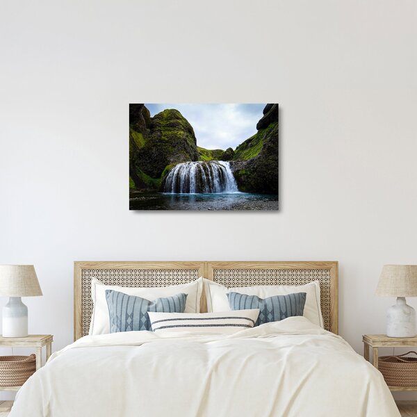 Staklena slika litice sa slapom (70x50 cm)