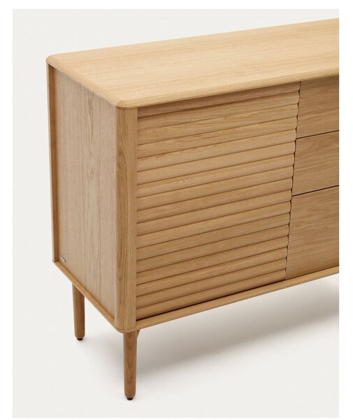 Niska komoda u dekoru hrasta u prirodnoj boji 105x86 cm Lenon – Kave Home