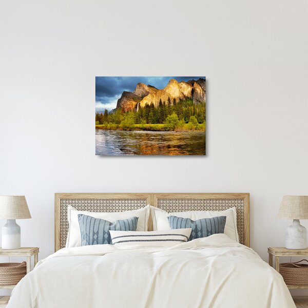 Staklena slika - Stijene uz jezero (70x50 cm)