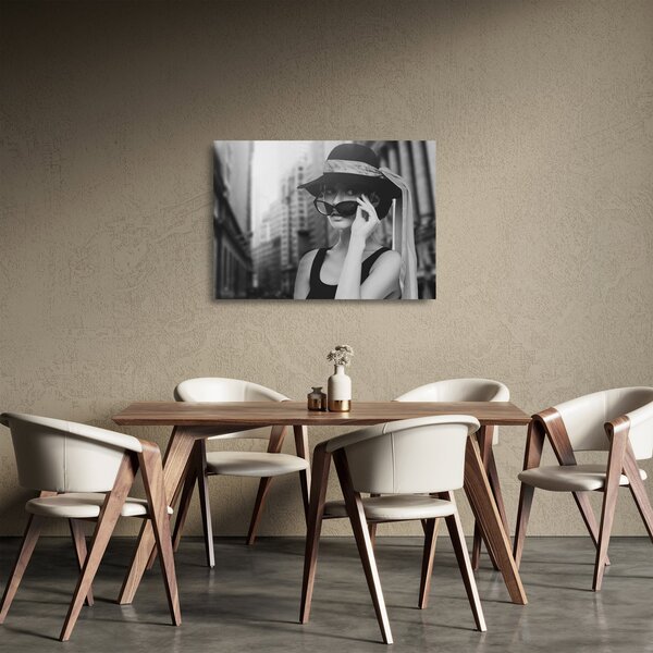 Staklena slika žene (70x50 cm)