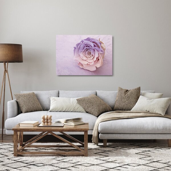 Staklena slika detalja cvijeta ruže (70x50 cm)