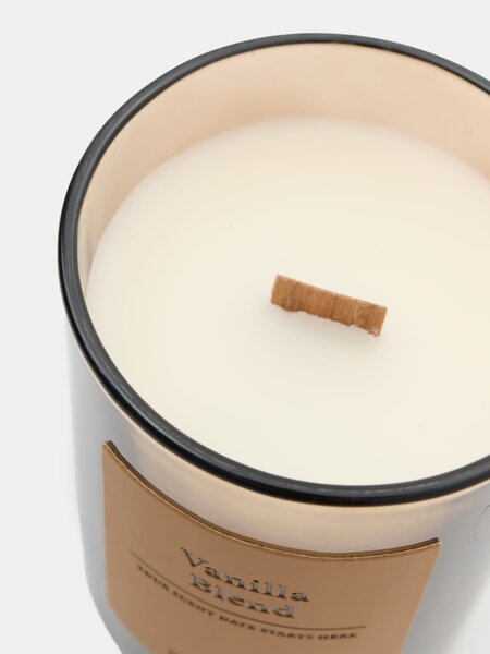 Sinsay - Mirisna svijeća s dodatkom sojinog voska Vanilla Blend