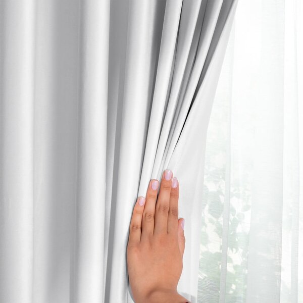 Bijela zavjesa za djelomično zamračenje od samta 140x245 cm Pleat – Restilo