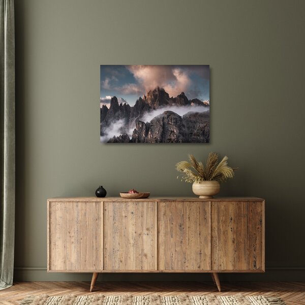 Staklena slika - Talijanski Dolomiti skriveni u magli (70x50 cm)